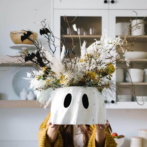 Bethany Lowe Large Paper Mache Halloween Ghost Bucket NEW - Picture 1 of 7